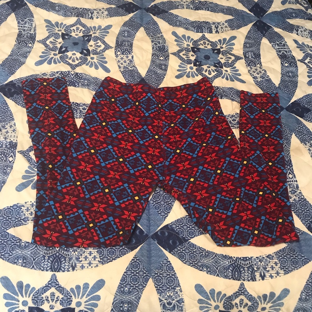 🦋🦋🦋 LulaRoe leggings 🦋🦋🦋